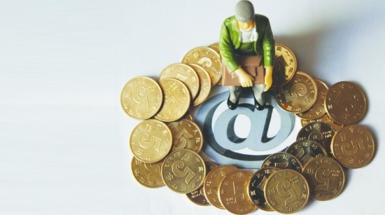 特朗普税改法案临门一脚，黄金多头憧憬还是恐慌？
